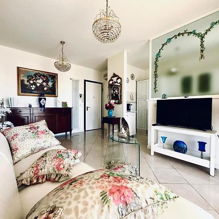 Casa Di Alice Apartment Parma Ngoại thất bức ảnh