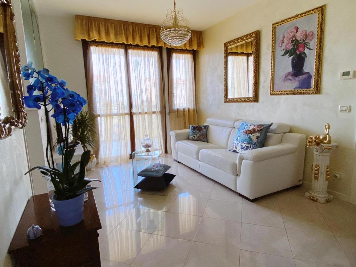 Casa Di Alice Apartment Parma Ngoại thất bức ảnh