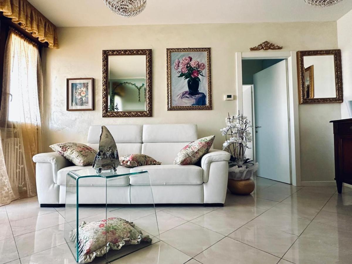 Casa Di Alice Apartment Parma Ngoại thất bức ảnh