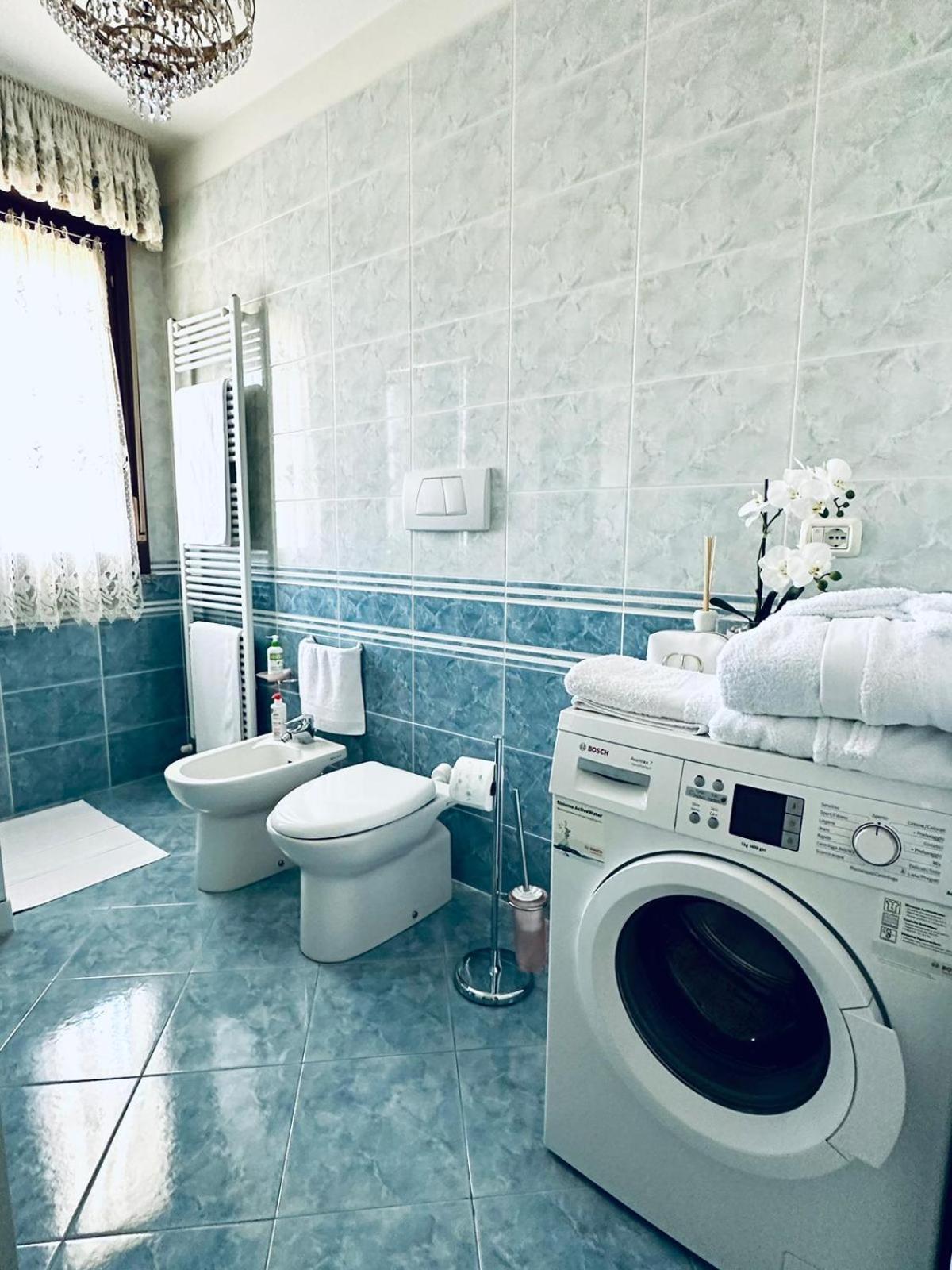 Casa Di Alice Apartment Parma Ngoại thất bức ảnh