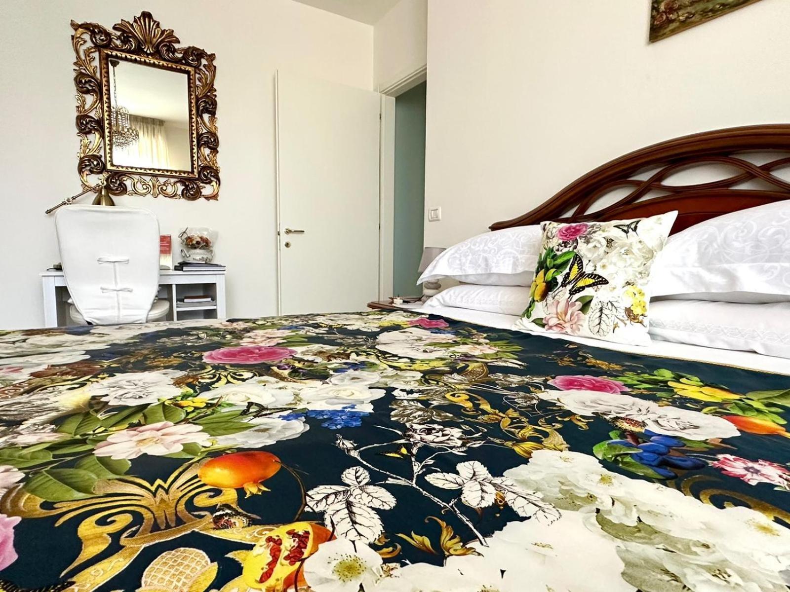 Casa Di Alice Apartment Parma Ngoại thất bức ảnh